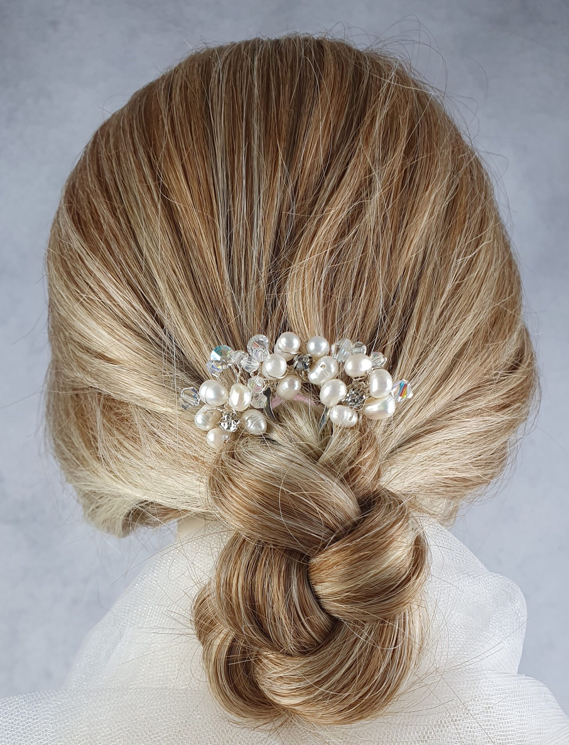 Handgemaakte bruids haarkam met witte zoetwaterparels, Elegant en uniek voor speciale gelegenheden, haaraccessoires