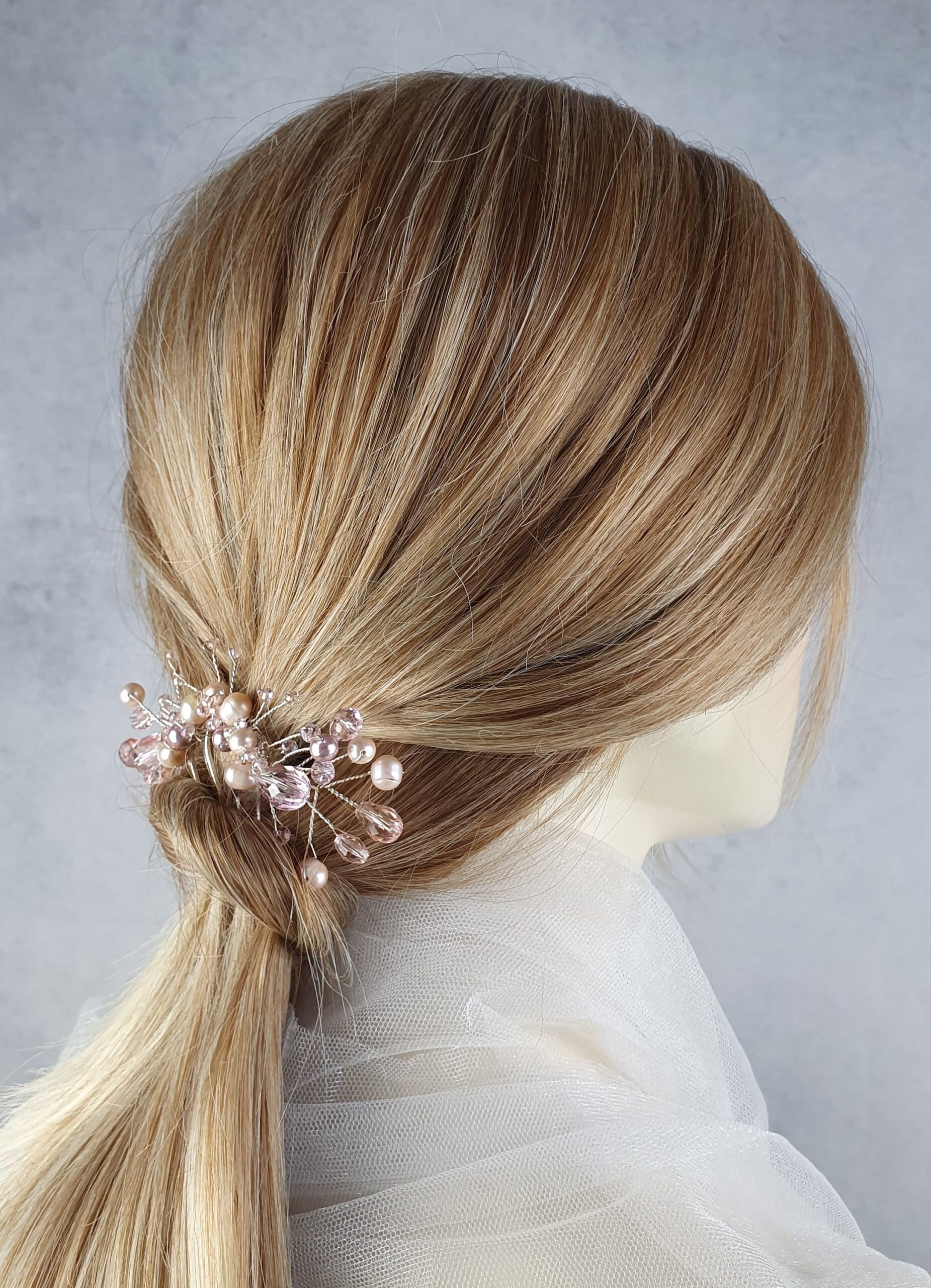 Handgemaakte bruidskam met zoetwaterparels -Elegante haaraccessoire voor bruiloften, fujiyuan metalen kam, gasten en partijen - Afbeelding 5