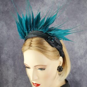Handgemaakte hoofdband van zwarte abaca zijde met blauwe veren, gast hoofdtooi, diadeem voor dames, tiara bruiloft speciale evenementen